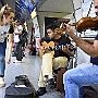 Thankfully Sight.  Pablo Tirado: Guitar. Denys Bonilla: Violin. : Fotos Subte 12 14 Nov 2016